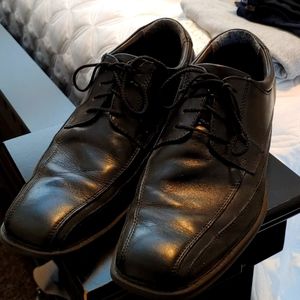 MENS DOCKERS 10M DRESS SHOES